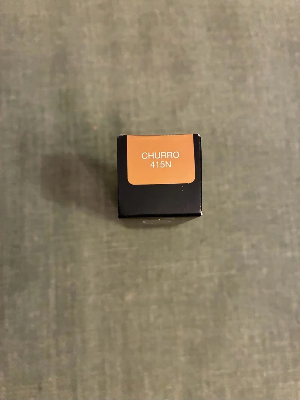 Huda Beauty #FauxFilter Skin Finish Foundation Stick 415N Churro